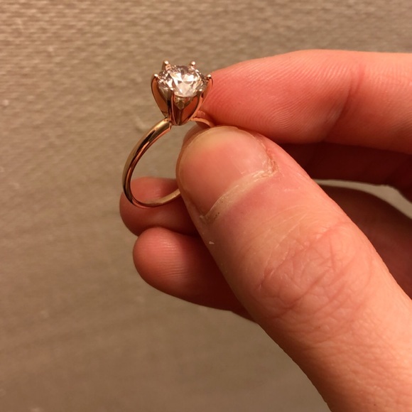 1.5 ct engagement ring - Picture 5 of 5